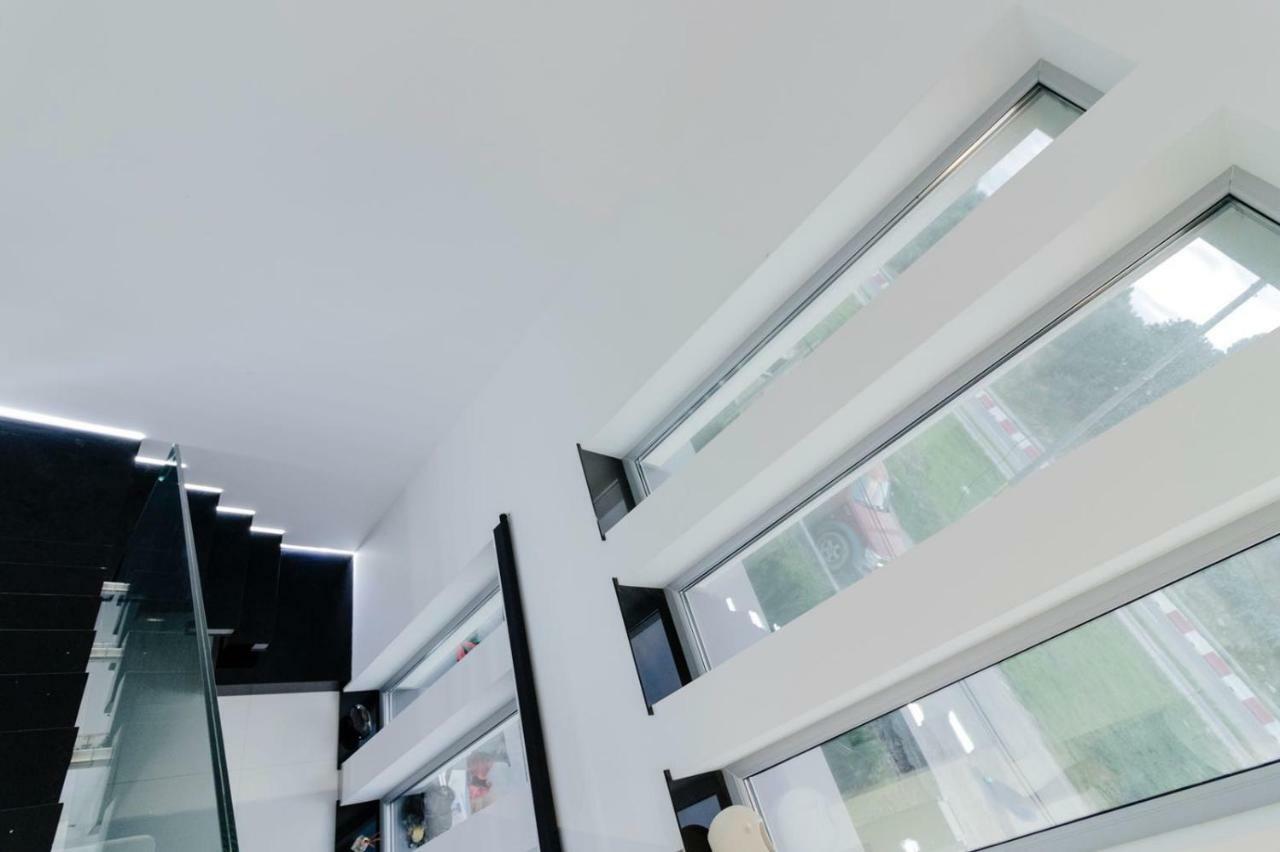 Ezra Luxury Apartments ナボダリ エクステリア 写真