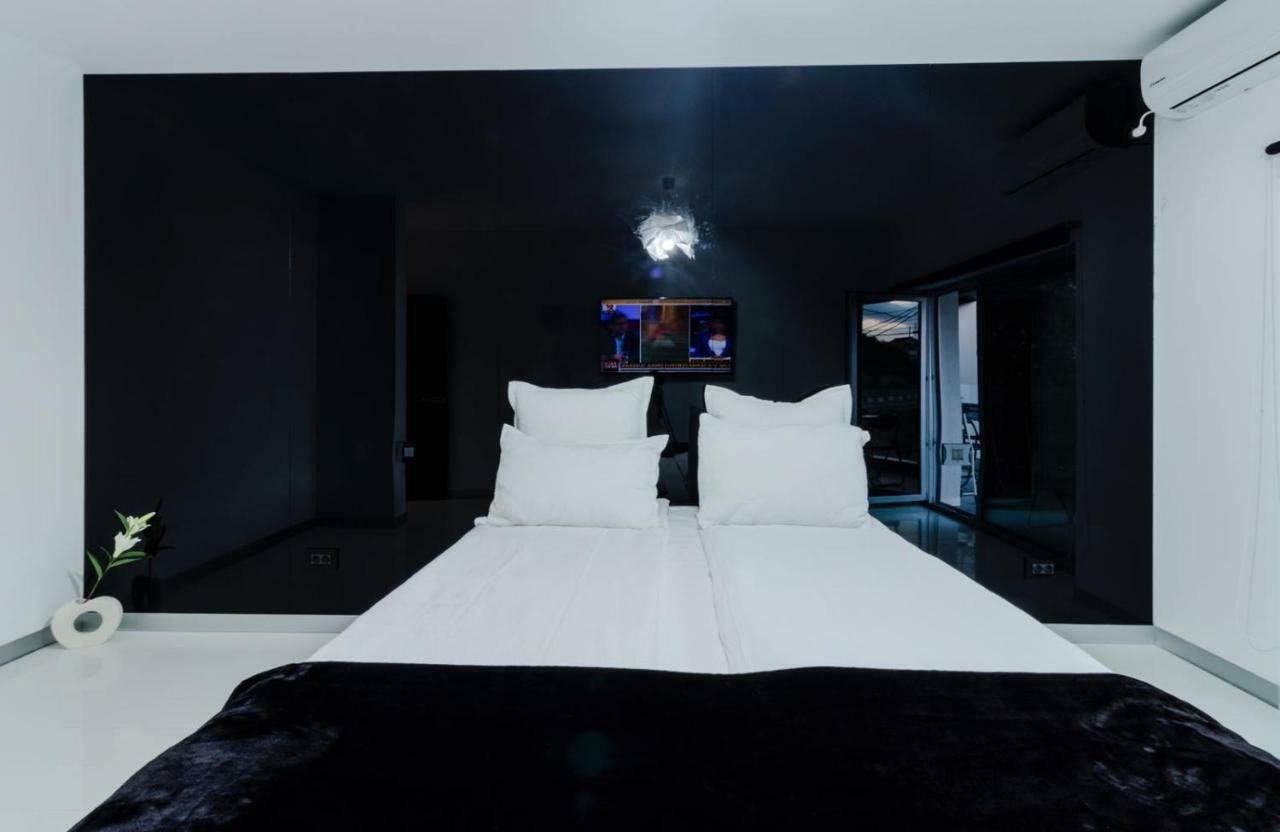 Ezra Luxury Apartments ナボダリ エクステリア 写真