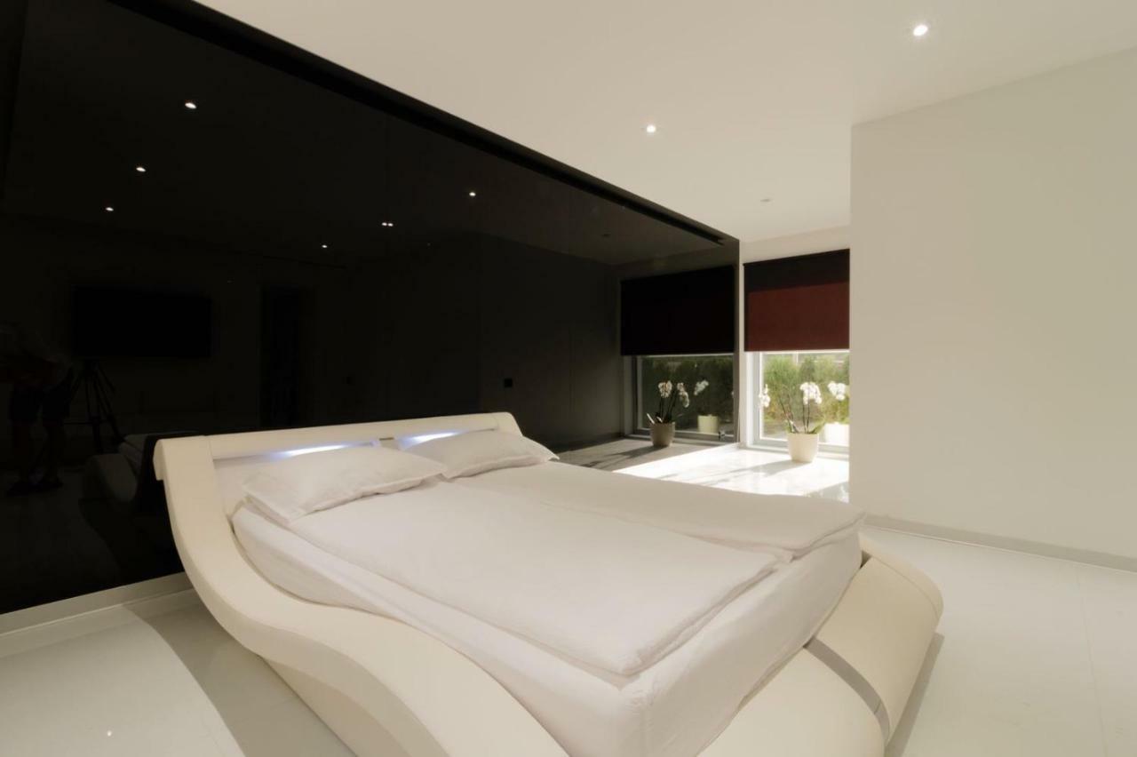 Ezra Luxury Apartments ナボダリ エクステリア 写真